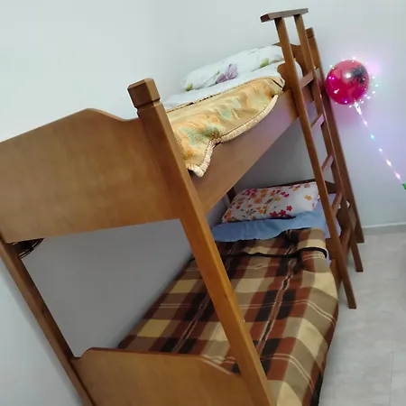 بيت شباب Only Backpackers دراس