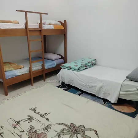 Hostal Backpackers La Casa De Payaso Durrës