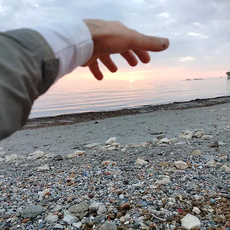 Hostal Backpackers La Casa De Payaso Durrës