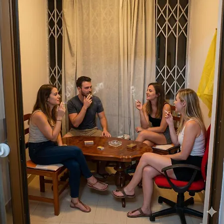 Hostel Backpackers *